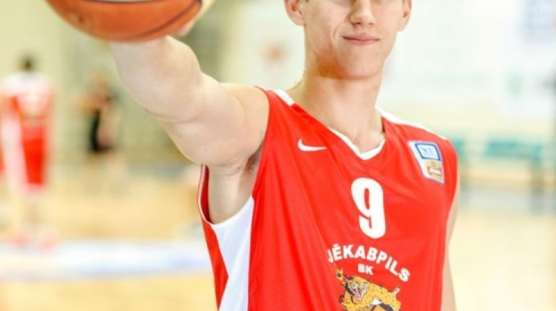 Ar Arņa Arnīša 21 gūto punktu bija par maz, lai palīdzētu savai komandai uzvarēt
Foto: bkjekabpils.lv