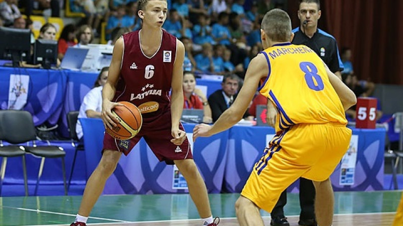 Kristers Zoriks spēlē pret Ukrainu
Foto: www.fibaeurope.com