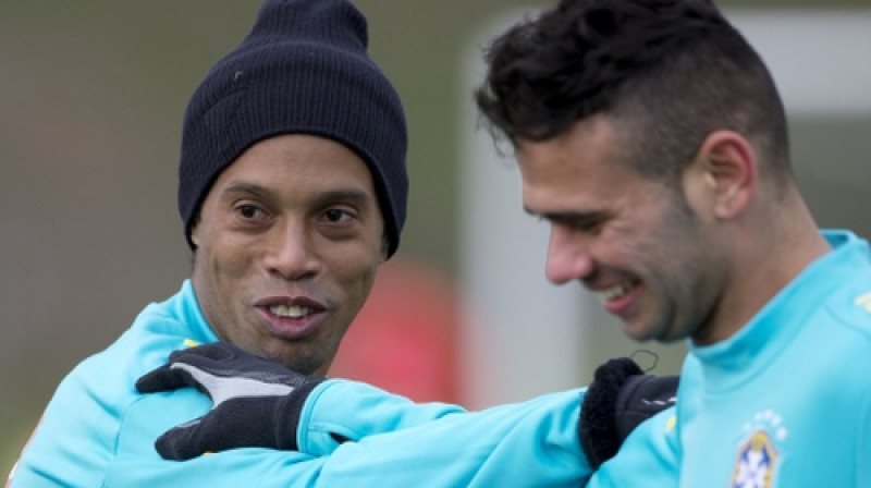 Ronaldinju pēdējoreiz Brazīlijas izlasē spēlēja šā gada aprīlī, kad izgāja laukumā pret Bolīviju (4:0)
Foto: AFP/Scanpix