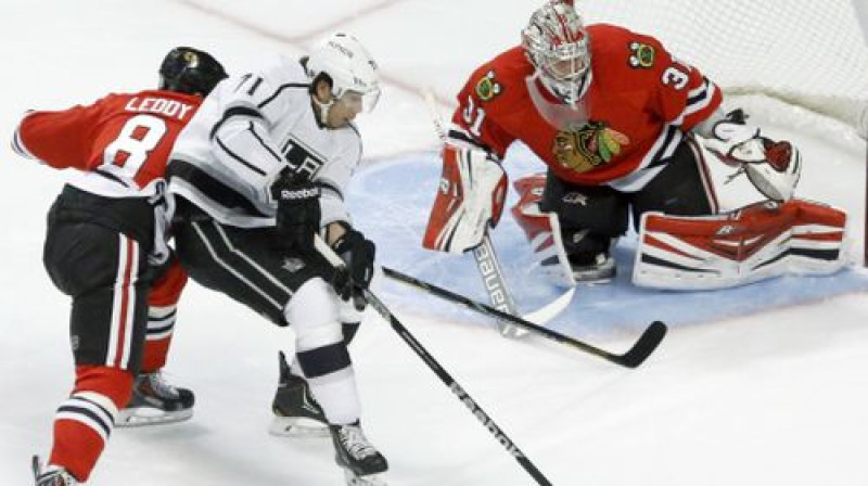 Anti Rānta (pa labi) droši kontrolē notiekošo
Foto:AP/Scanpix