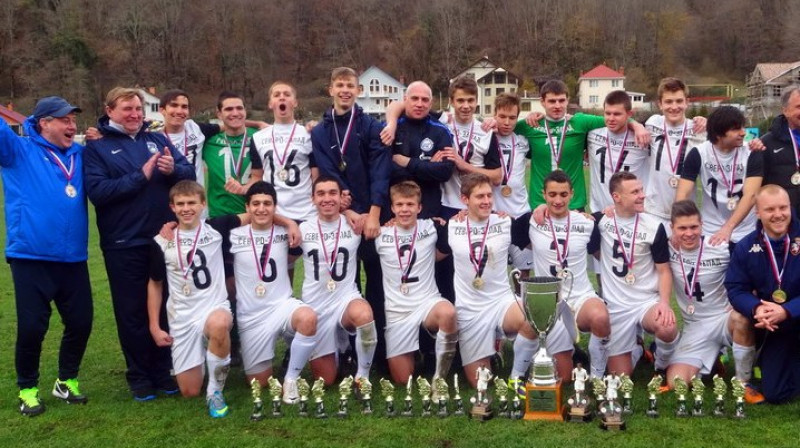 Sanktpēterburgas U-19 izlase
Foto: granatkin.com