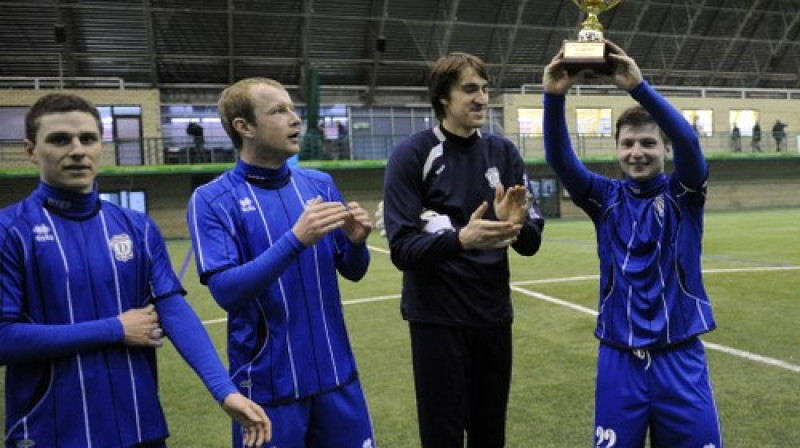 Pirmā ziemas kausa ieguvēja Daugavpils "Daugava"
Foto: Romāns Kokšarovs, Sporta Avīze, f64