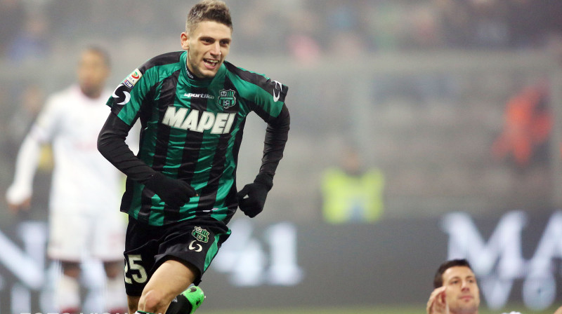 19 gadus vecais Domeniko Berardi savā pirmajā A sērijas sezonā ir guvis jau 11 vārtus.