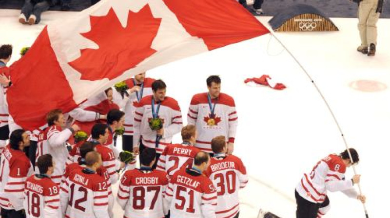 Kanāda pirms četriem gadiem triumfēja ne tikai prestižajā hokeja turnīrā, bet arī valstu kopējā medaļu ieskaitē
Foto: AFP/Scanpix
