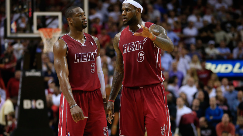 Dveins Veids un Lebrons Džeimss
Foto: AFP/Scanpix