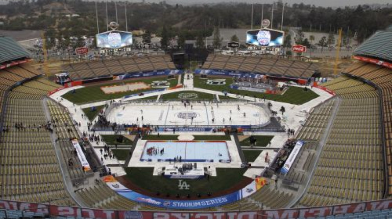 "Dodger Stadium" ir vietas 56 tūkstošiem līdzjutēju
Foto: AP/Scanpix