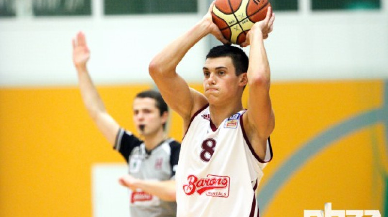 Dāvis Čoders un "Barons kvartāls": vai izdosies vēlreiz sagādāt problēmas vicečempioniem ventspilniekiem?
Foto: Renārs Buivids