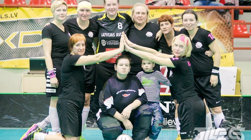 "Cielaviņu Armijai" šajā čempionātā izcīnīts punkts!
Foto: floorball.lv