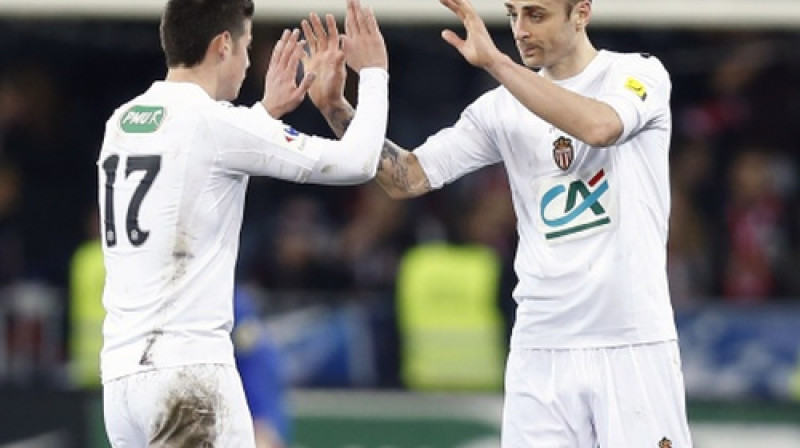 Hamess Rodrigess un Dimitars Berbatovs
Foto: AFP/Scanpix