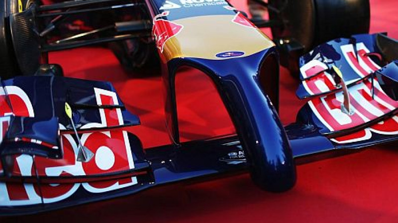 "Toro Rosso" formulas "deguns"
Foto: worldcarfans.com