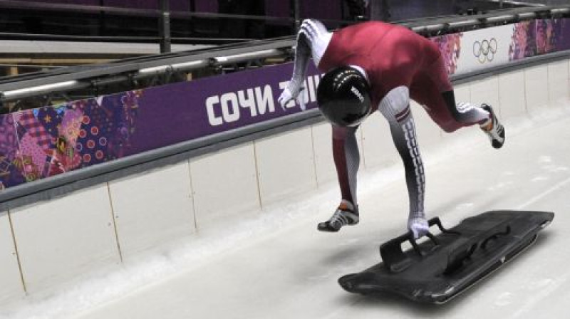 Martins Dukurs Soču trasē treniņā
Foto:F64/Romāns Kokšarovs