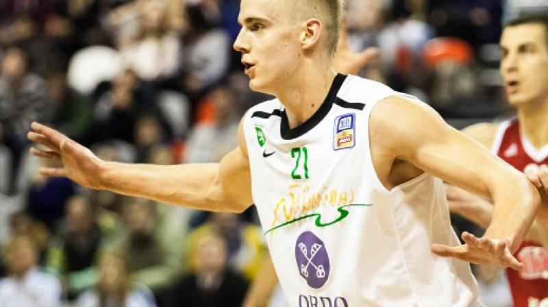 Kristaps Dārgais un ''Valmiera'' turpina cīņu par trešo vietu Aldaris LBL kopvērtējumā. Foto: Jānis Priedītis