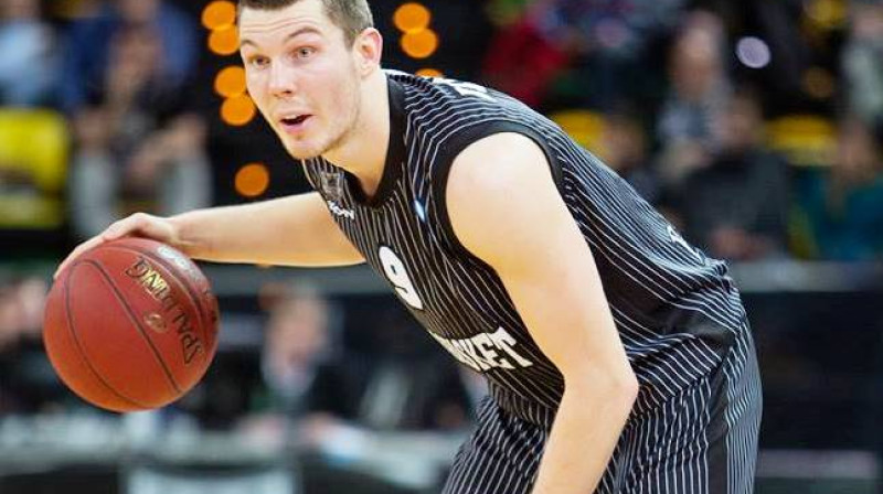 Dairis Bertāns ACB līgā šosezon vidēji guvis 10,9 punktus un izcīnījis 1,6 bumbas zem groziem. Foto: ''Bilbao Basket''