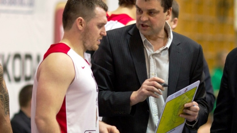 Rinalds Sirsniņš šodien tika pilnībā neitralizēts, bet Igoram Migliniekam jāprāto, kā izbraukumā atspēlēt 31 punkta deficītu. Foto: bkjekabpils.lv