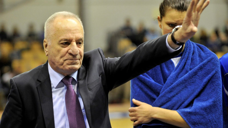 Armands Krauliņš
Foto: Romāns Kokšarovs, "Sporta Avīze", f64