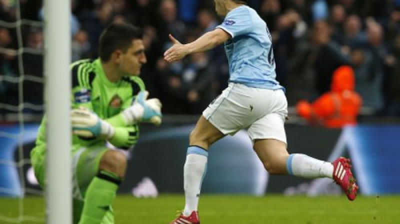 Samirs Nasri pēc uzvaras vārtu guvuma
Foto: AFP/Scanpix