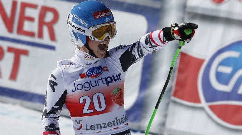 Lara Guta uzvarai nobraucienā pievienoja uzvaru supergigantā
Foto: AP/Scanpix