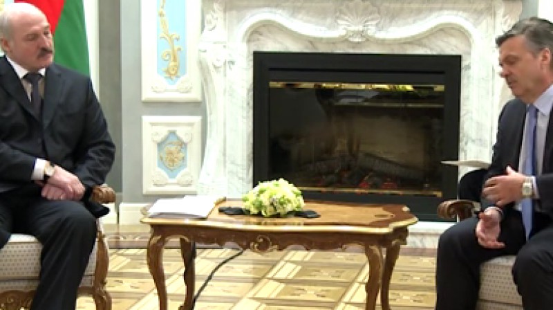 Aleksandrs Lukašenko un Renē Fāzels 
Foto: belta.by