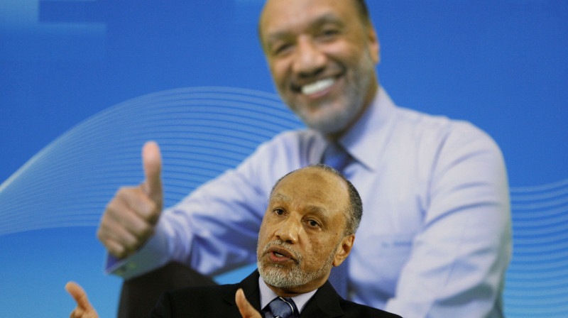 Muhameds Bin Hammāms 2011. gada 18. martā Kualalumpurā paziņoja par plāniem kandidēt FIFA prezidenta vēlēšanās
Foto: AP/Scanpix