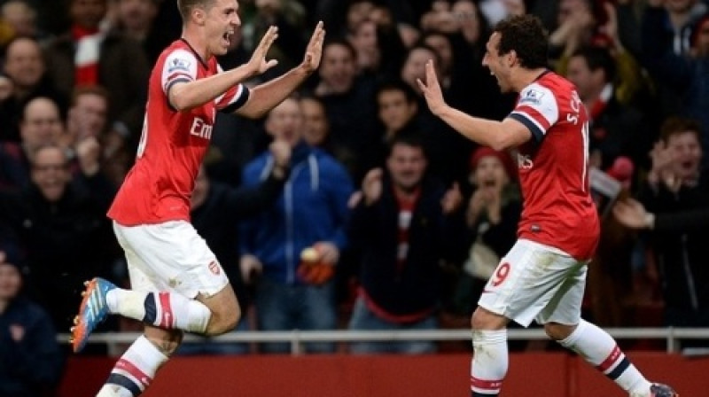 Ārons Remzijs un Santi Kasorla
Foto: EMPICS Sport/Scanpix