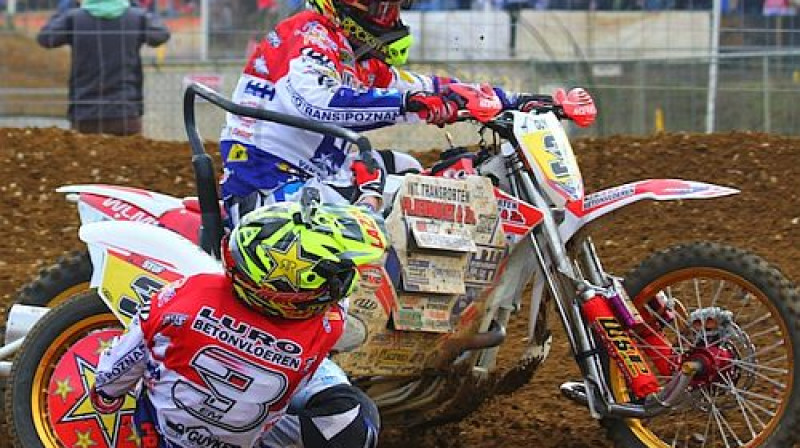 Jans Hendrikss un Elvijs Mucenieks
Foto: smxpics.be