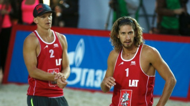 Jānis Šmēdiņš un Aleksandrs Samoilovs
Foto: fivb.org