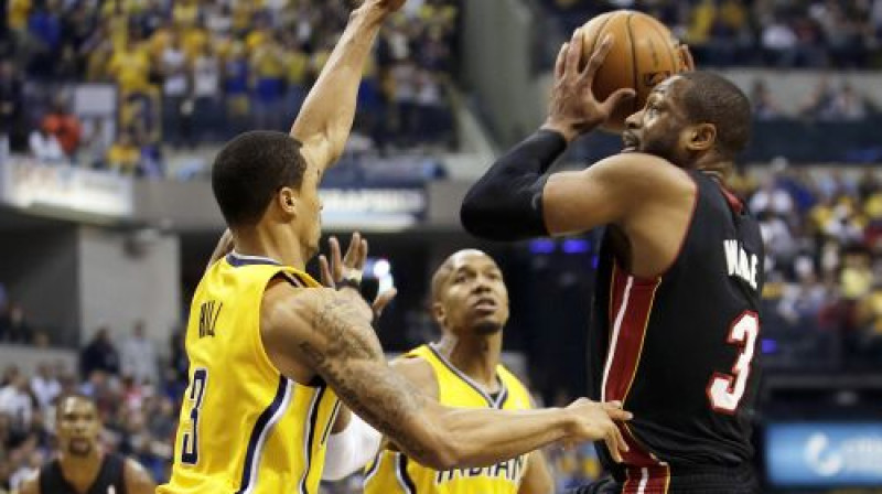 "Pacers" aizsardzība sagaida Dveinu Veidu
Foto:AP/Scanpix