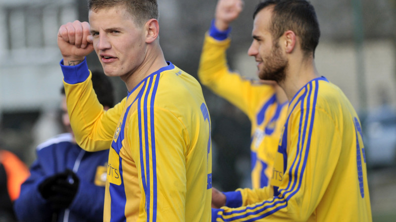 Kaspars Dubra atklāja mača rezultātu
Foto: Romāns Kokšarovs, Sporta Avīze/f64