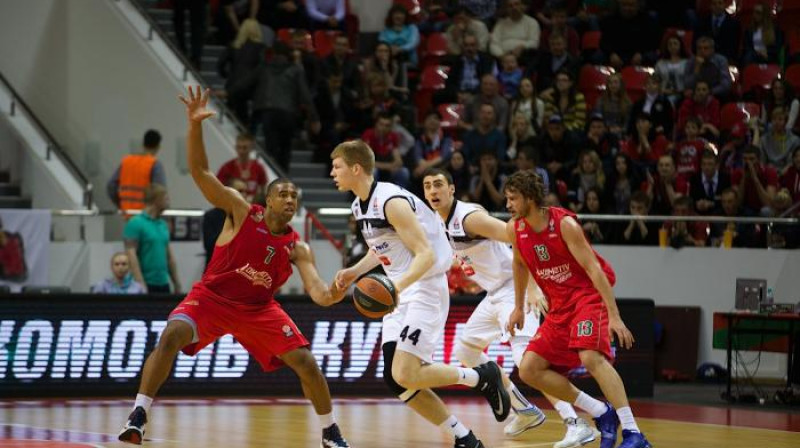 Dāvis Bertāns pret "Lokomotiv": rezultatīvākā spēle Eirolīgas karjerā 
Foto: kkpartizan.rs