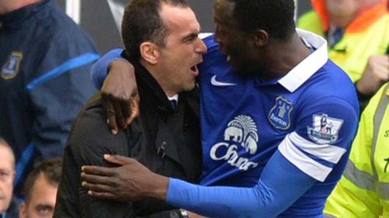 Roberto Martiness un Romelu Lukaku
Foto: AFP/Scanpix