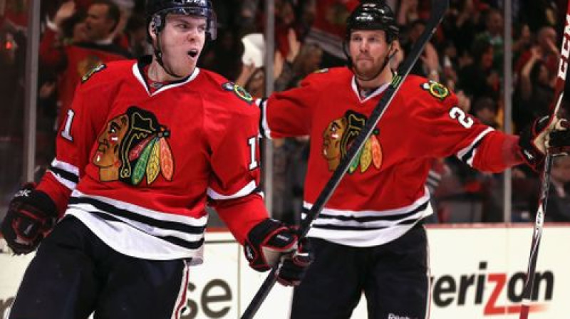 Džeremijs Morins un Braiens Bikels atzīmē komandas panākumu
Foto:AFP/Scanpix