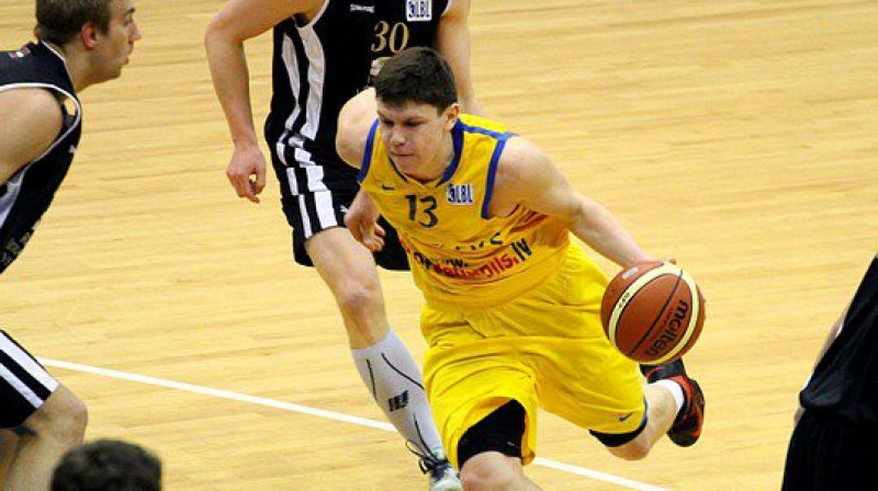 Rihards Lomažs bija rezultatīvākais VeA rindās ar 24 punktiem
Foto: bkventspils.lv