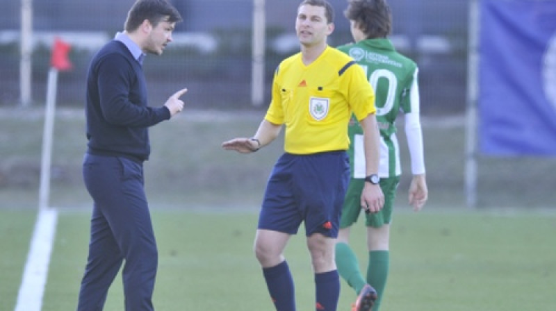 Andris Riherts un Vitālijs Spasjonņikovs
Foto: Romāns Kokšarovs, Sporta Avīze, f64