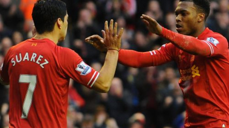 Premjerlīgas rezultatīvākie uzbrucēji Luiss Svaress un Deniels Staridžs
Foto: AFP/Scanpix