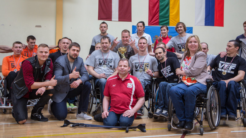 Ratiņbasketbola komanda "VEF Rīga" - "Rīgas kausa'2014" uzvarētāja. 
Foto: ratinbasketbols.lv