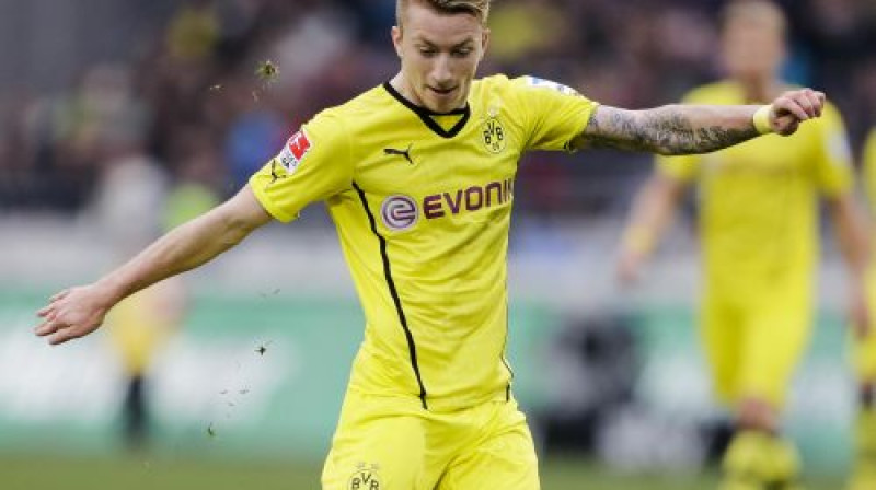Marko Roiss sekmēja Dortmundes uzvaru ar piespēlēm abos vārtu guvumos
Foto: AP/Scanpix