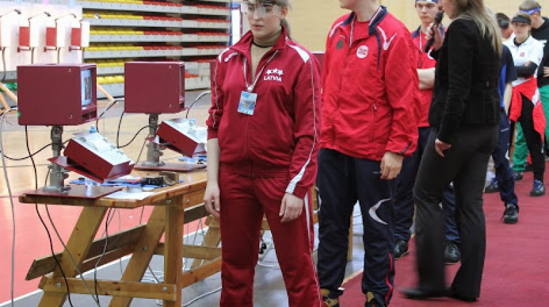 Agate Rašmane (priekšplānā) 
Foto: Andris Krieķis, eyl.kriekis.eu