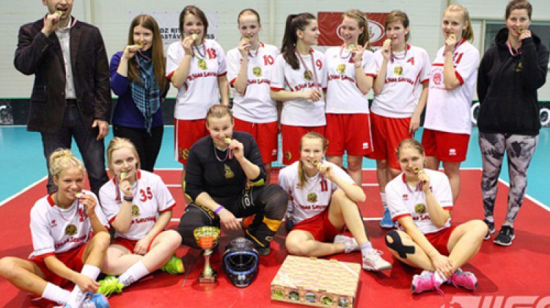 "Rīgas Lauvas"
Foto: Raivo Sarelainens, floorball.lv