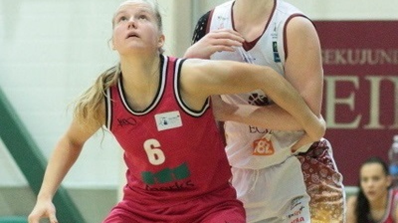 Kate Krēsliņa: 16 punkti, 10 atlēkušās bumbas un astoņas izprovocētas piezīmes uzvarā pār Liepāju
Foto: Argo Luigas
