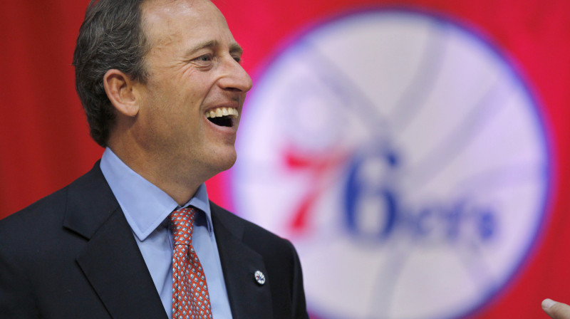 "76ers" īpašnieks Džošs Heriss 
Foto: AP/Scanpix