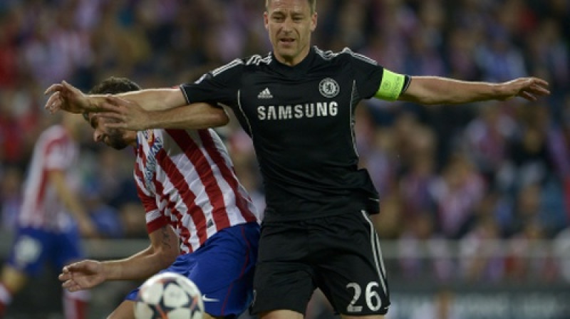 Džons Terijs otrajā puslaikā savainojuma dēļ tika nomainīts
Foto: AFP/Scanpix