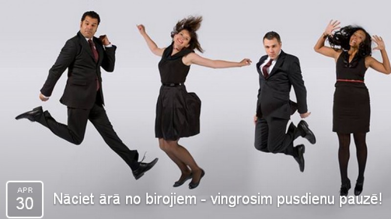 Gaidāma vingrošana Esplanādē 
Foto: bodyartschool.lv