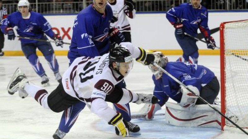 Roberts Jekimovs pret Franciju olimpiskajā kvalifikācijas turnīrā
Foto: Romāns Kokšarovs, Sporta Avīze, f64