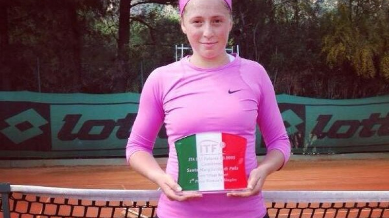 Aļona Ostapenko