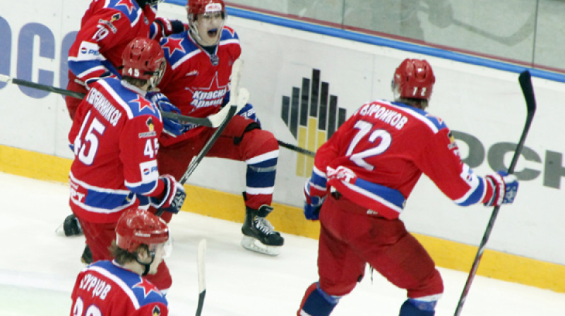Harlamova kausa ieguvējs tiks noskaidrots 7. spēlē
Foto: redarmy.cska-hockey.ru