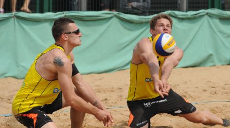 Mārtiņš Pļaviņš un Aleksandrs Solovejs
Foto:Fivb.org