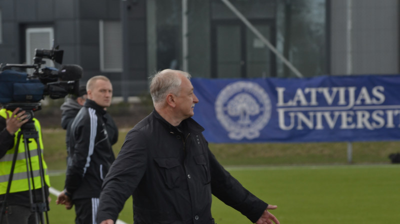 "Caramba/Dinamo" galvenais treneris Mihails Koņevs
Foto: Mārtiņš Jankovskis, Sportacentrs.com