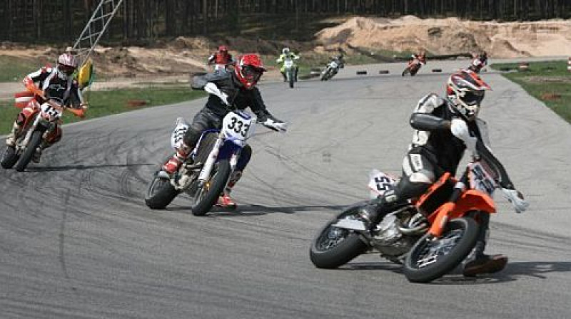 Supermoto sacensības
Foto: supermoto.lv