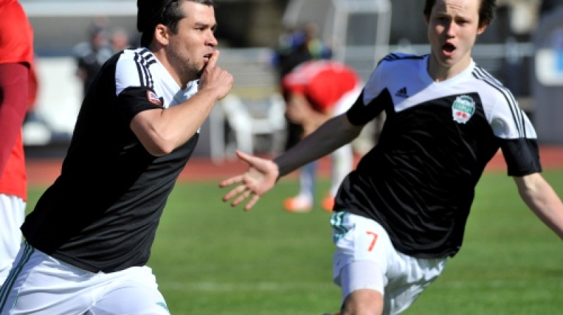 Kristians Toress un Jānis Ikaunieks
Foto: Romāns Kokšarovs (f64)