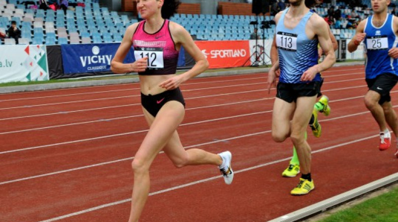 Prokopčuka ātrāka par vīriem
Foto: Romualds Vambuts, lat-athletics.lv